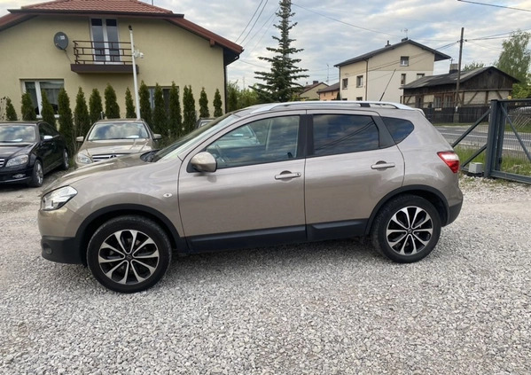 Nissan Qashqai cena 37900 przebieg: 145000, rok produkcji 2011 z Koło małe 704